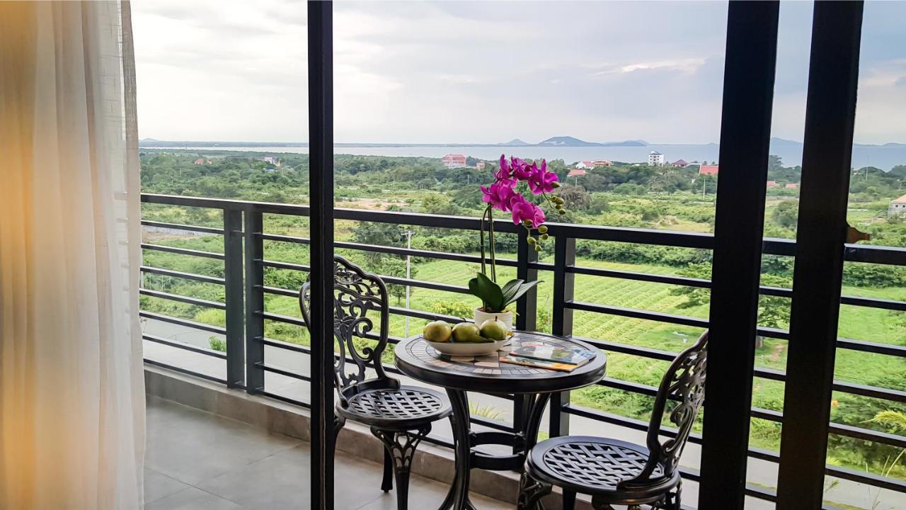 Vakara Hotel Kep Exterior photo