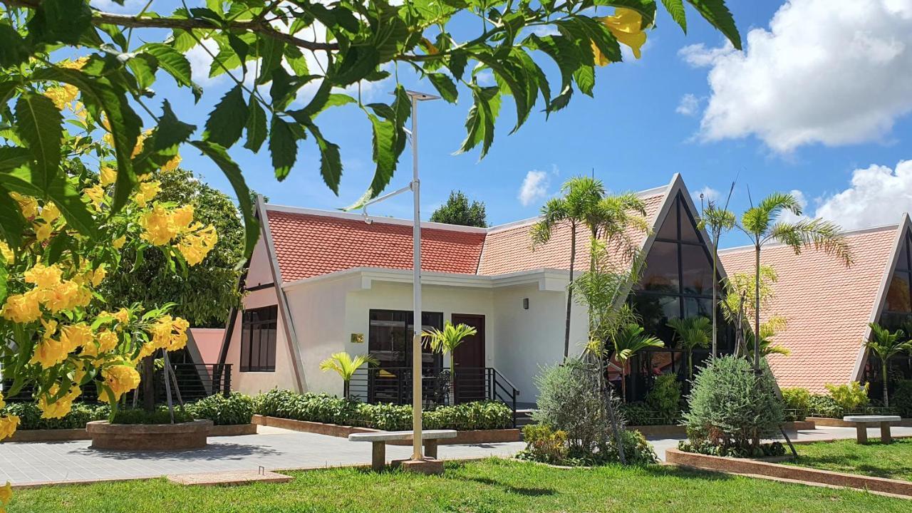 Vakara Hotel Kep Exterior photo
