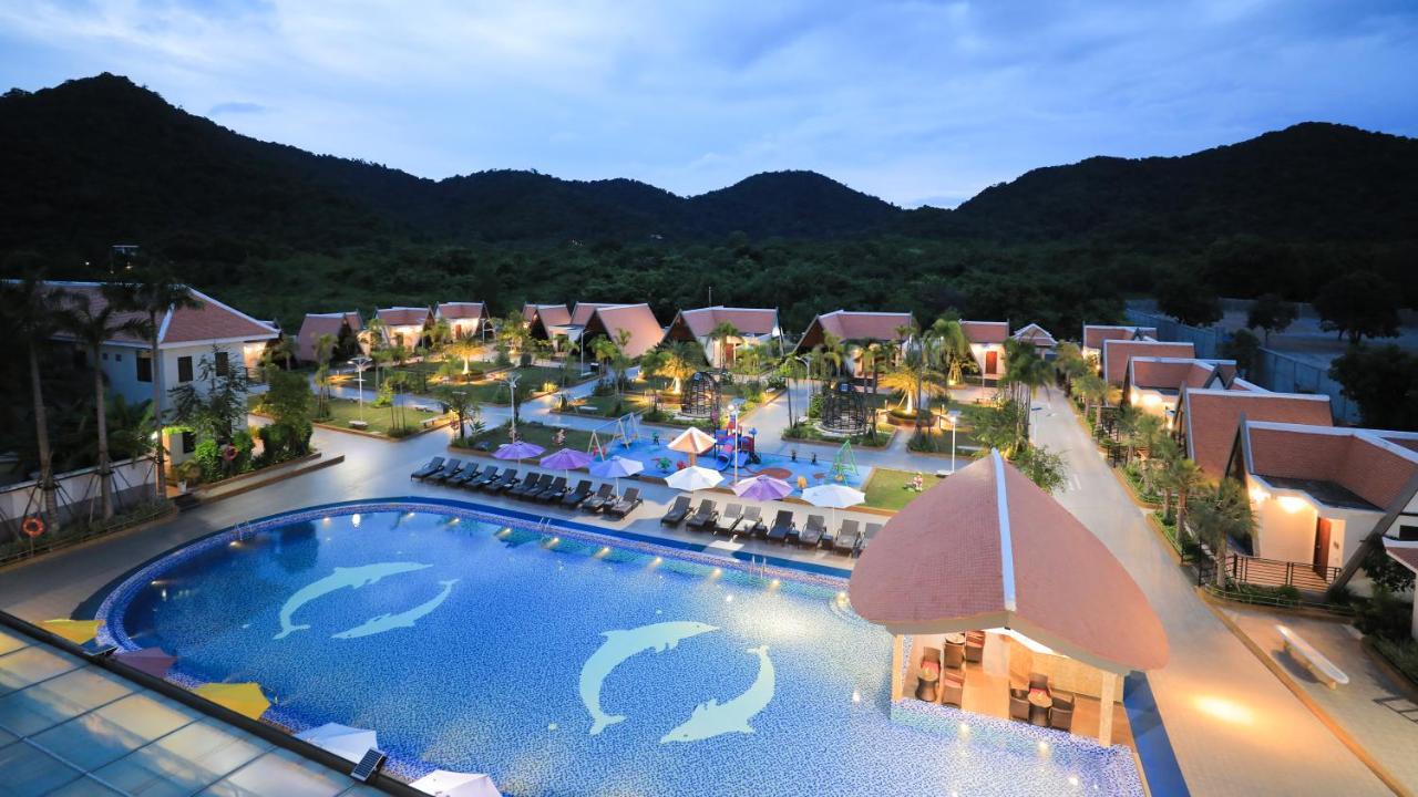Vakara Hotel Kep Exterior photo